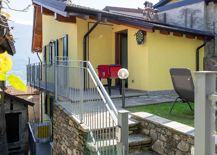 Casa Fausto Feriehus Vercana